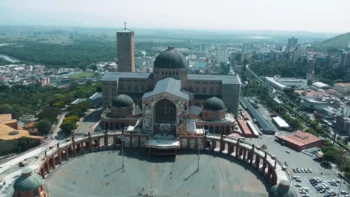 Descubra a Basílica de Aparecida: Um Guia Completo pelas Atrações Imperdíveis