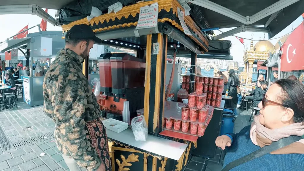 Guia prático: o que comer nas ruas de Istambul sem gastar muito 1 image 16