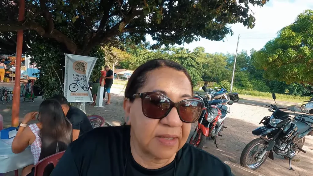 Banca de café da manhã no Mercado Ver-o-Peso com tapioca e pães