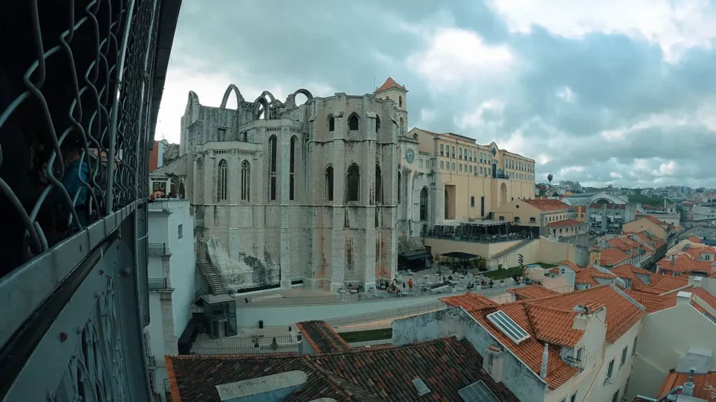 Lisboa: Roteiro Completo de Um Dia em Belém, Centro e Parque das Nações 16 Miradouro com vista panorâmica de Lisboa e do Tejo